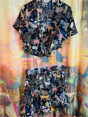 Unique Vintage Black Tropical Animal Print Two-Piece Skort Set